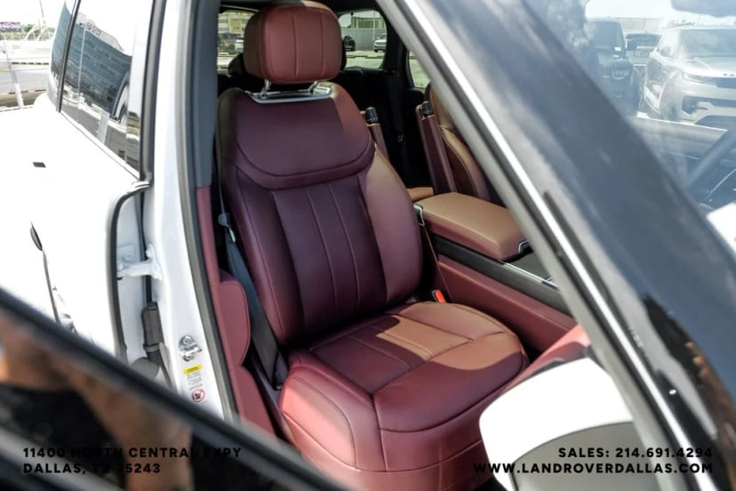 2026 Land Rover Range Rover - Image 41