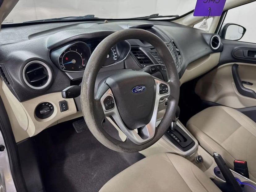 2017 Ford Fiesta - Image 9