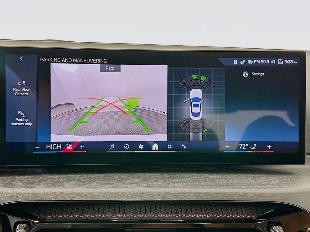 2026 BMW 3 Series - Image 13