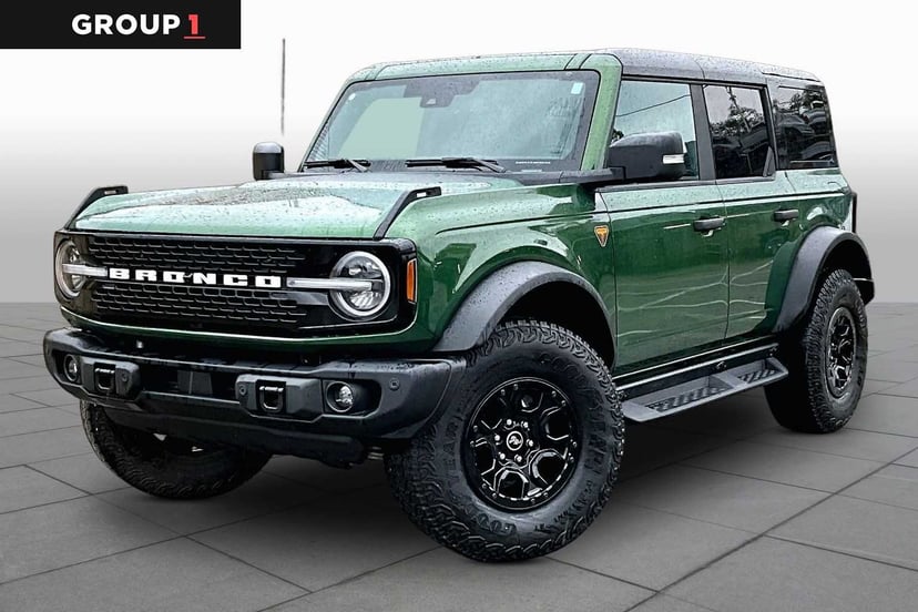 2025 Ford Bronco - Image 1