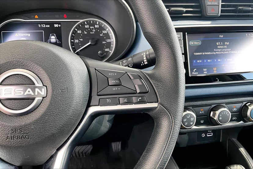 2025 Nissan Versa - Image 24