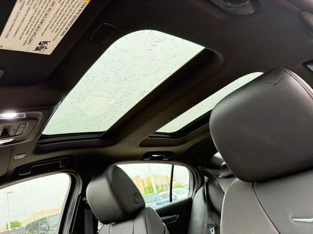 2023 Cadillac CT5 - Image 28