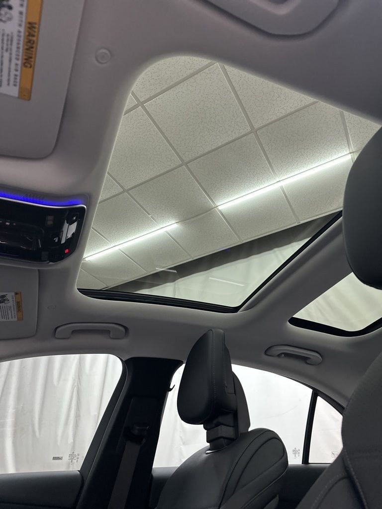 2026 Mercedes-Benz C-Class - Image 21