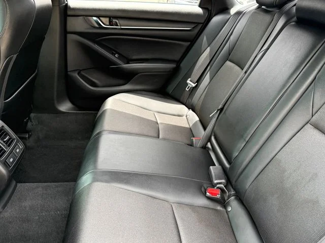 2021 Honda Accord - Image 22