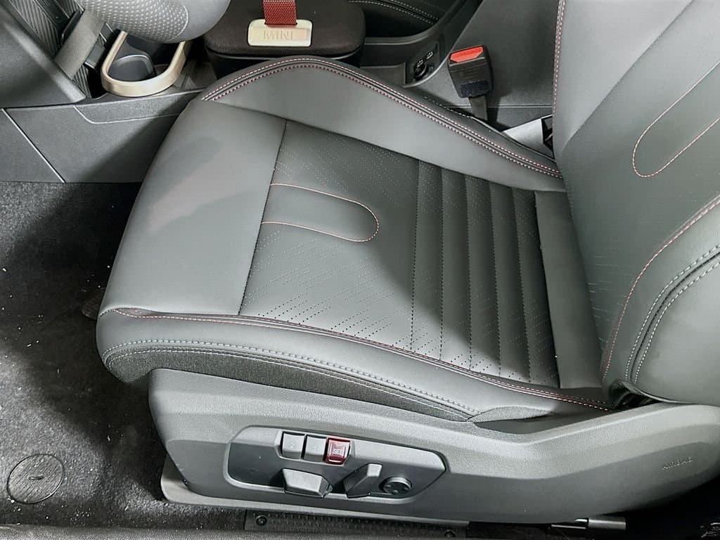 2026 MINI JCW - Image 21