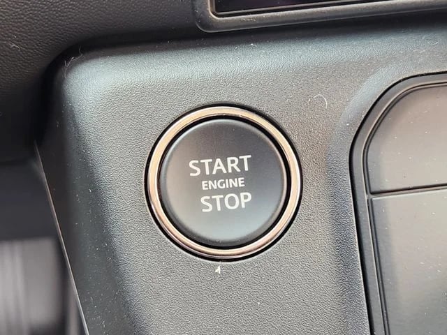 2026 Land Rover Defender 130 - Image 19