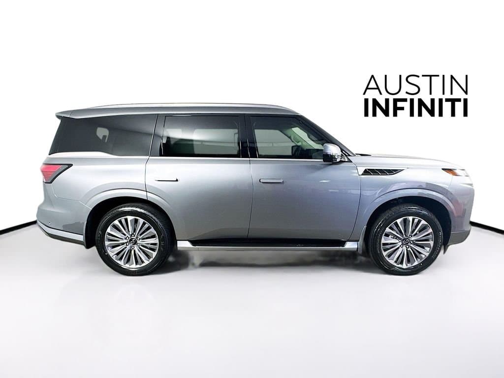 2026 INFINITI QX80 - Image 9