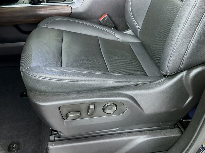 2023 GMC Sierra 1500 - Image 19