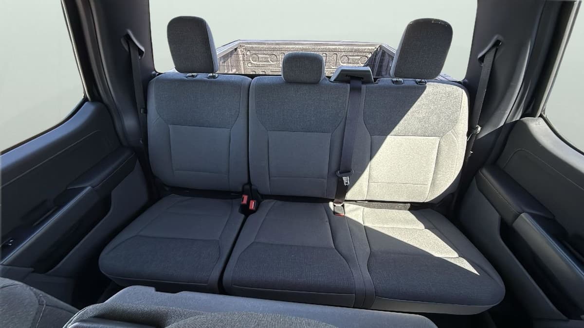 2025 Ford F-150 - Image 27