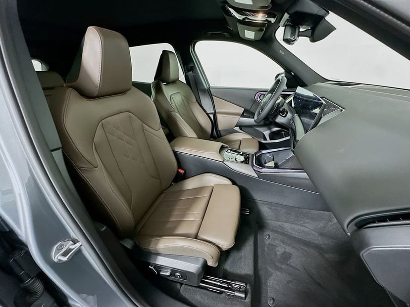 2025 BMW X3 - Image 27
