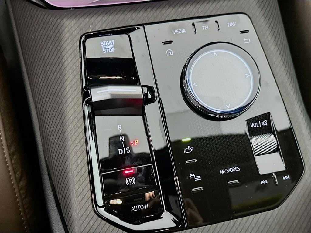 2026 BMW X3 - Image 15