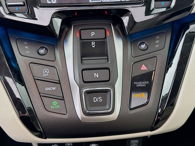 2026 Honda Odyssey - Image 21
