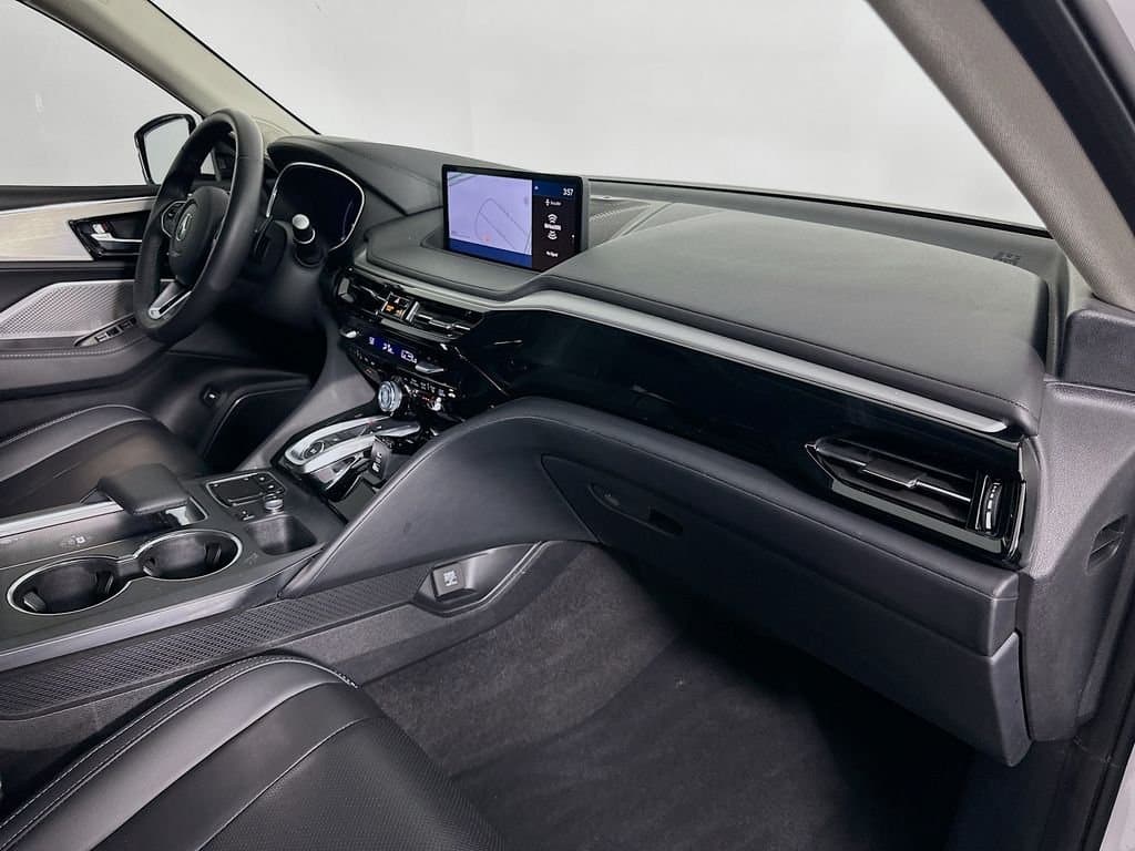 2023 Acura MDX - Image 31