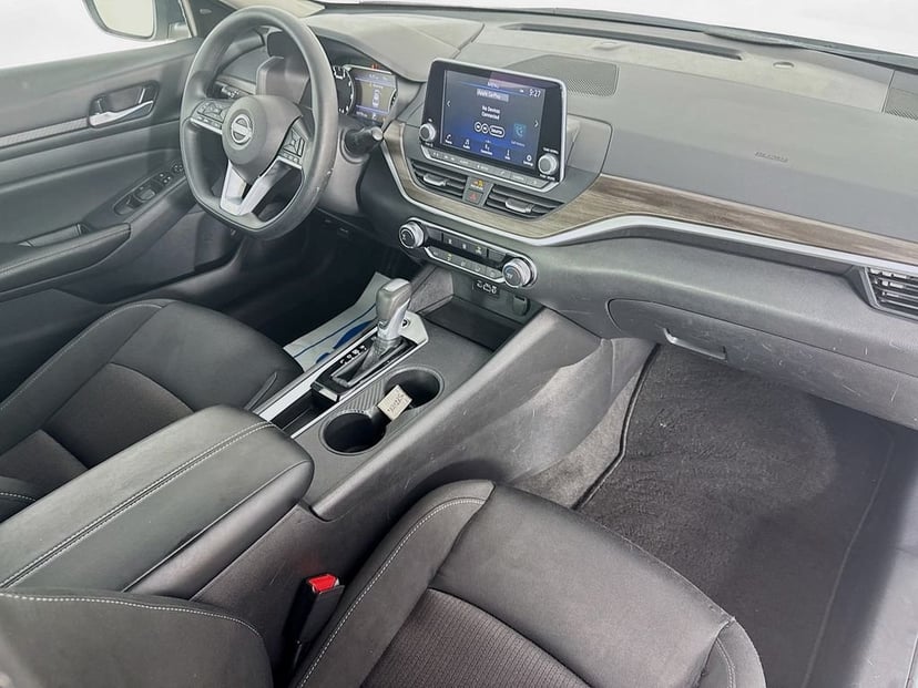 2025 Nissan Altima - Image 33