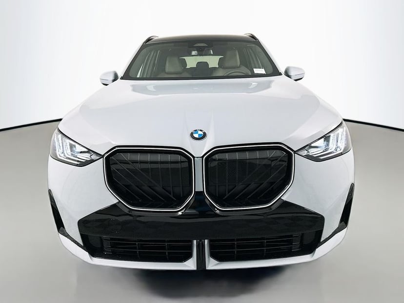 2026 BMW X3 - Image 2