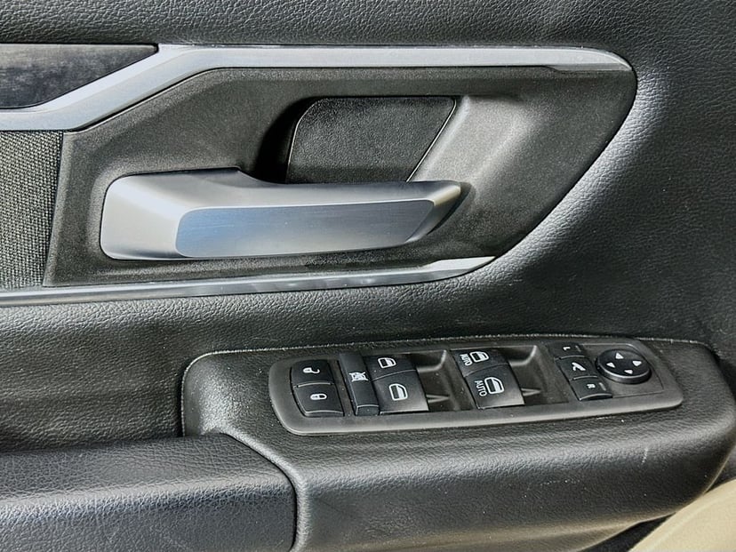 2021 Ram 1500 - Image 17