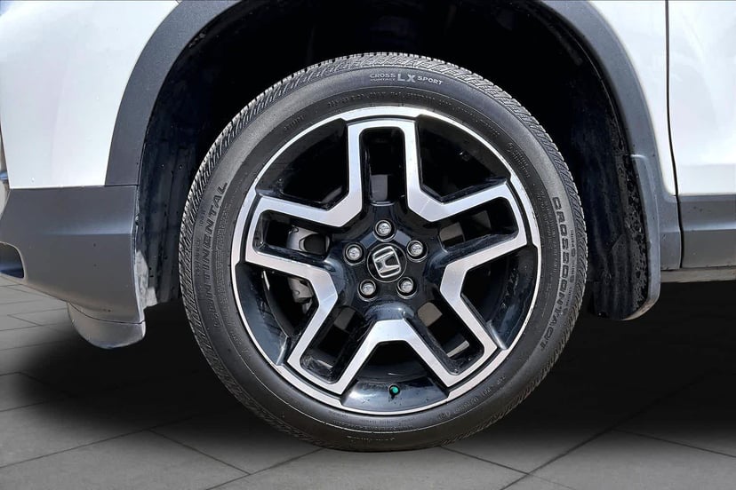 2023 Honda Passport - Image 11