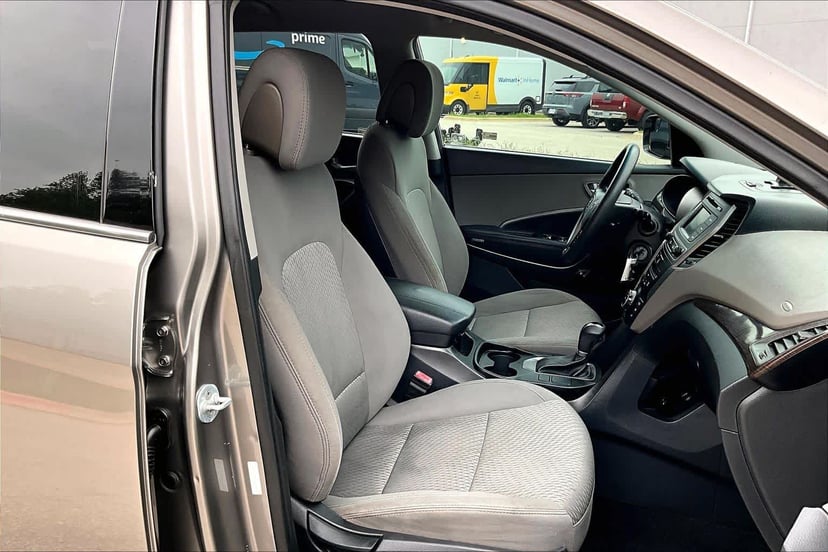 2017 Hyundai Santa Fe Sport - Image 9
