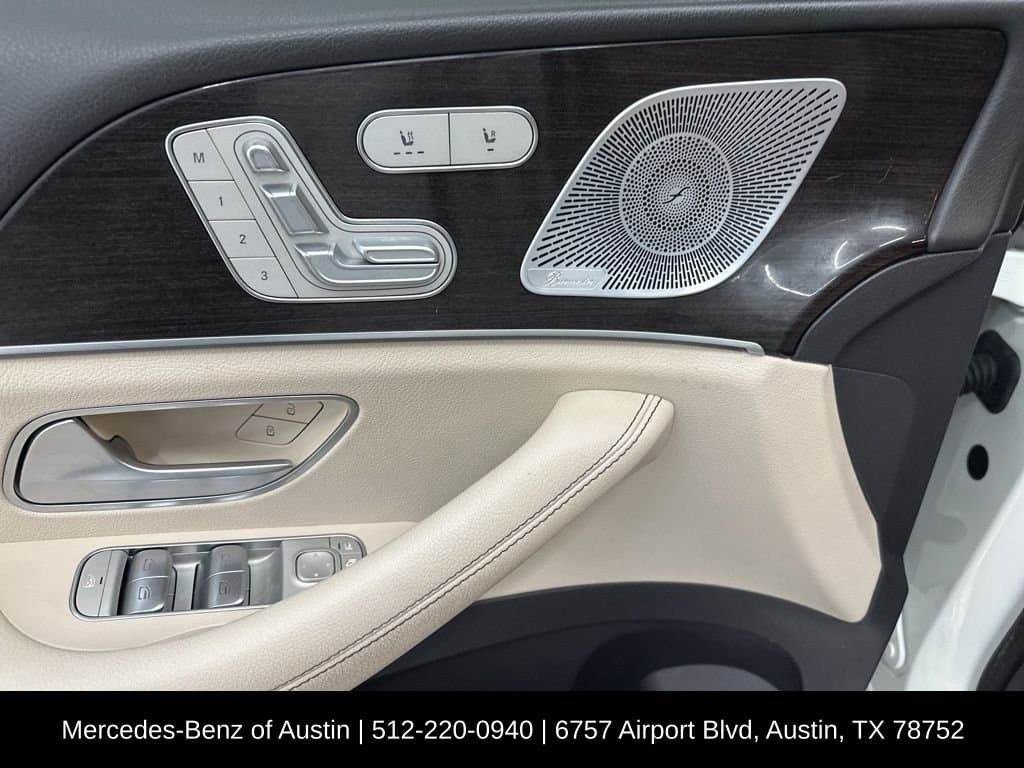 2020 MERCEDES-BENZ GLS - Image 11