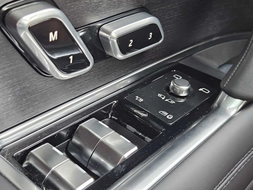 2026 LAND ROVER Range Rover - Image 22