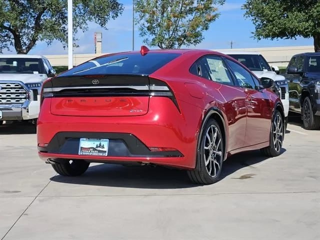 2025 Toyota Prius Plug-in Hybrid - Image 2