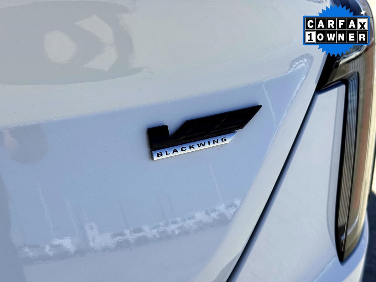 2022 Cadillac Ct4-V - Image 10