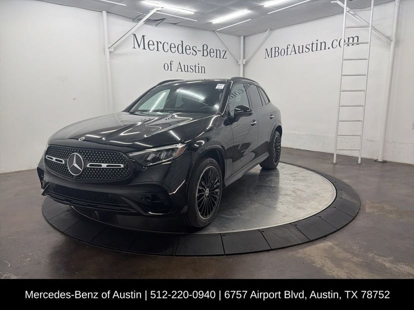 2026 Mercedes-Benz GLC - Image 3