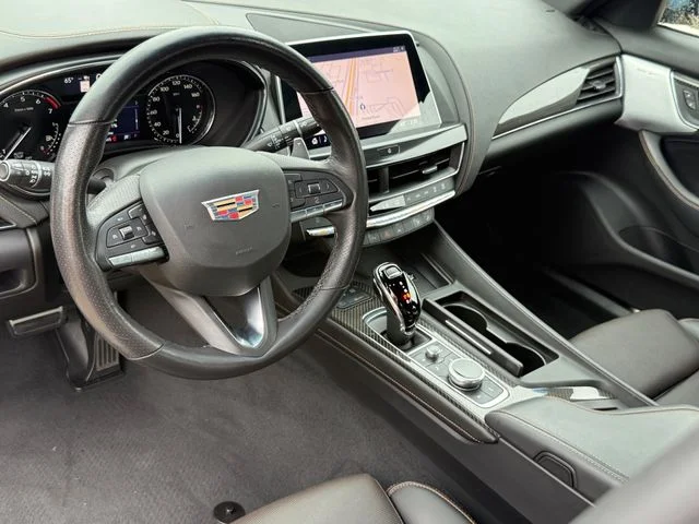 2023 Cadillac CT5 - Image 8