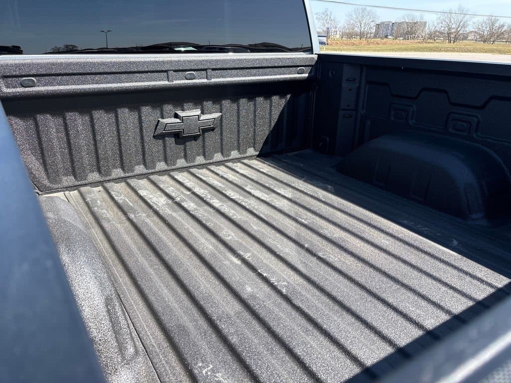 2026 Chevrolet Silverado 1500 - Image 30