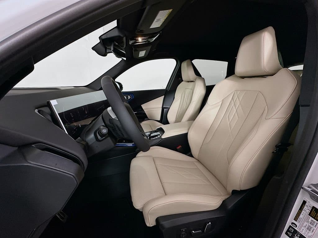 2026 BMW X3 - Image 16
