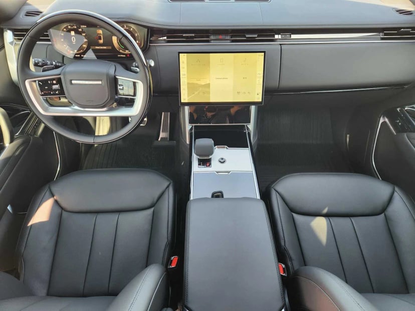 2026 LAND ROVER Range Rover - Image 26