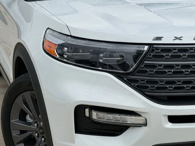 2023 Ford Explorer - Image 3