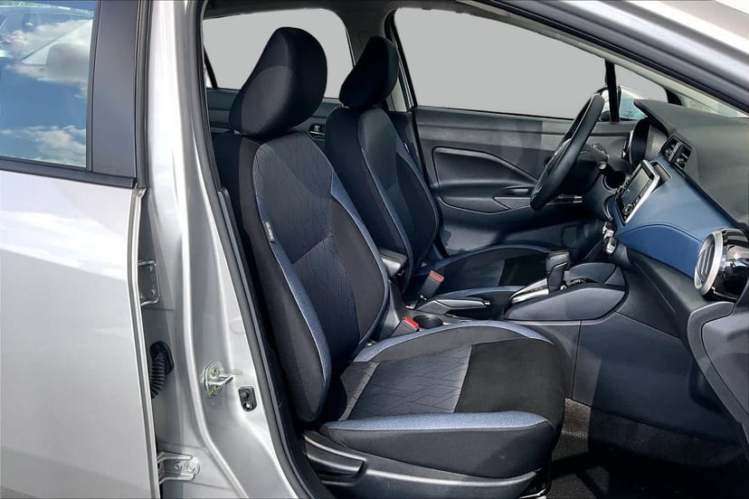 2025 Nissan Versa - Image 9