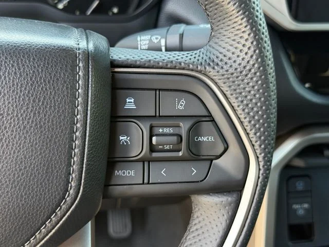 2025 Toyota Tundra - Image 14