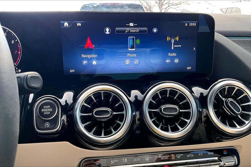 2025 Mercedes-Benz GLA 250 - Image 34