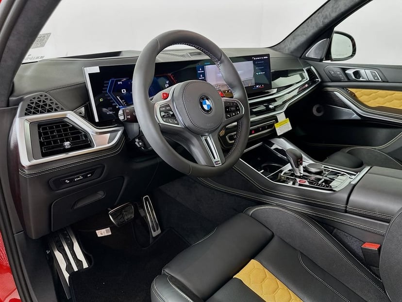 2026 BMW X5 M - Image 9