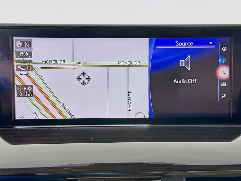 2018 Lexus LX - Image 13