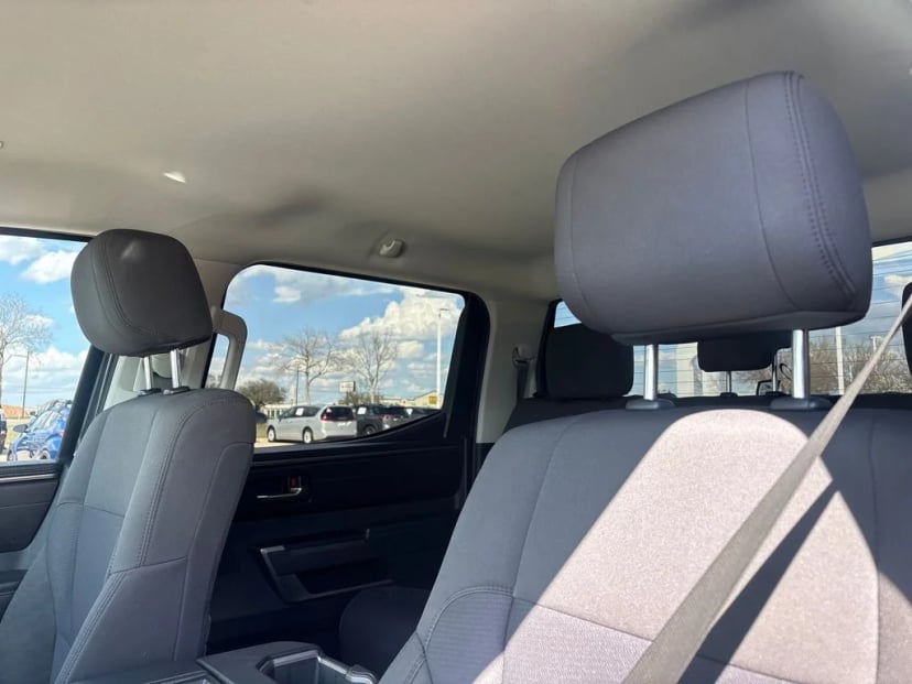 2022 Toyota Tundra - Image 10