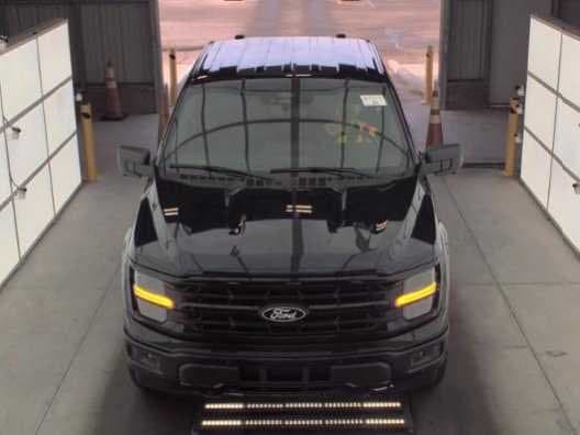 2024 Ford F-150 - Image 2