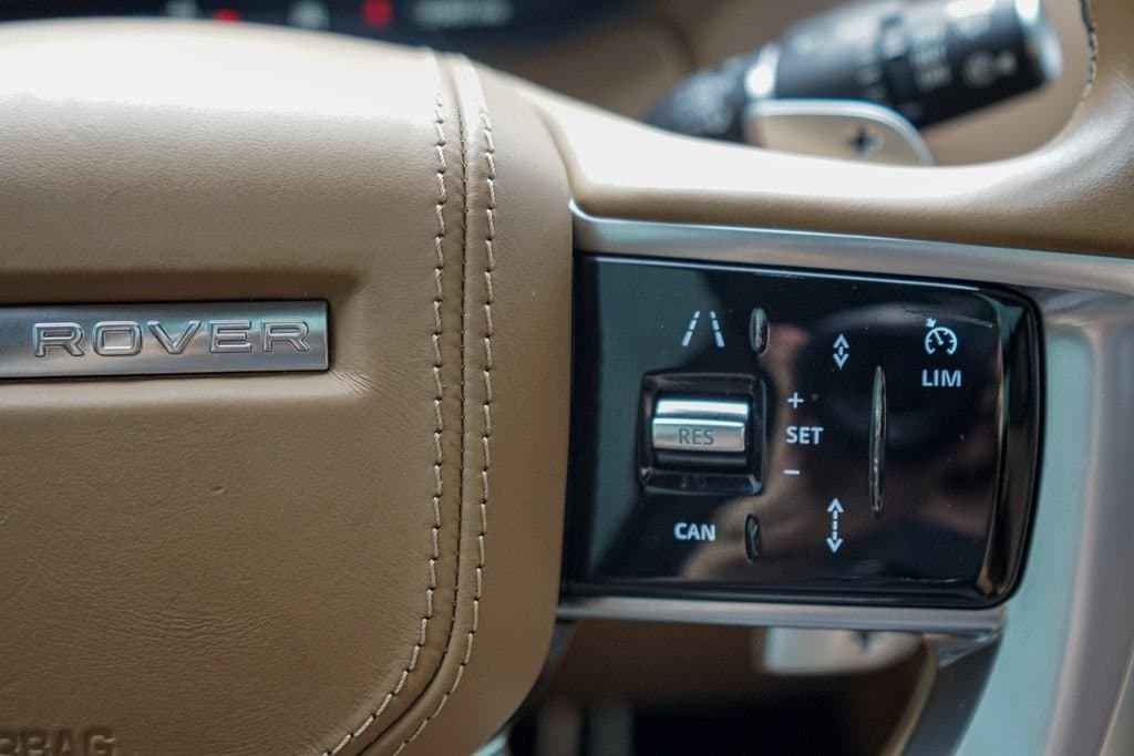 2020 Land Rover Range Rover Velar - Image 18