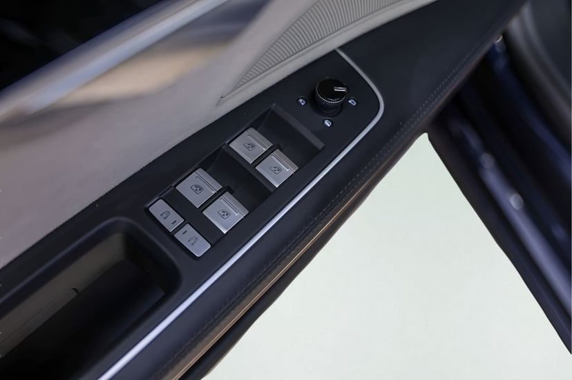 2023 Audi A8 - Image 26