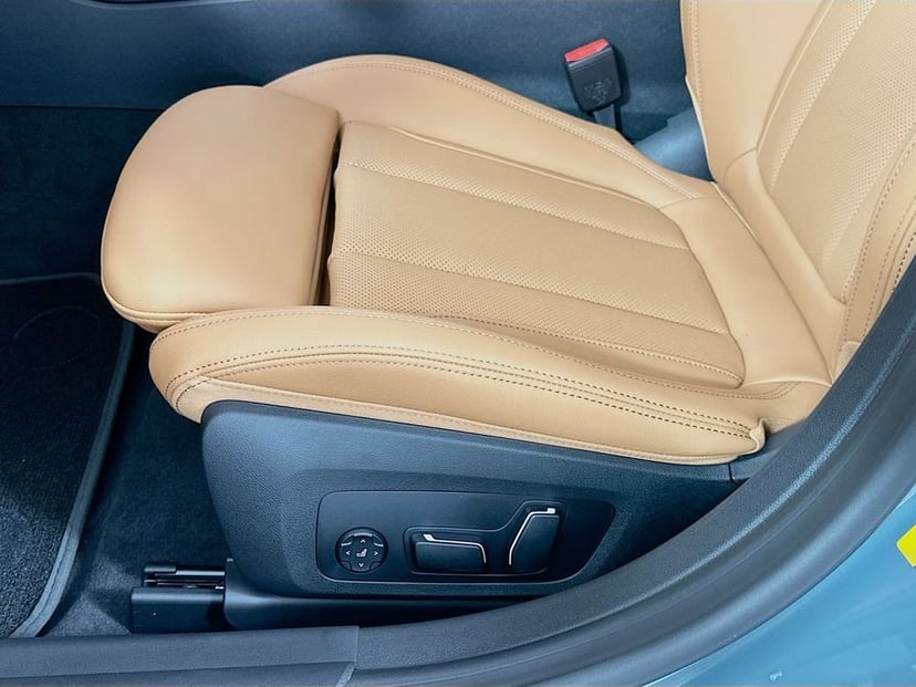 2026 BMW i4 - Image 21