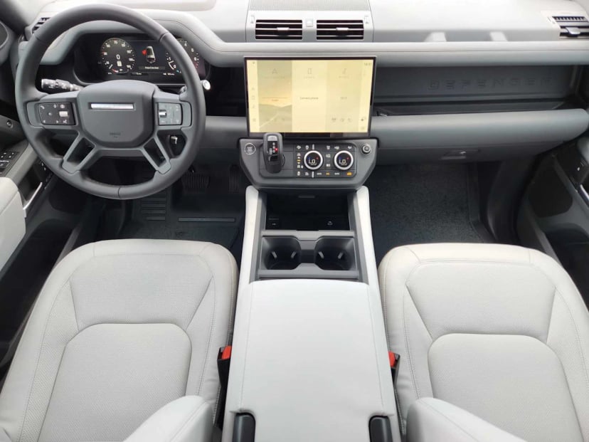 2026 LAND ROVER Defender 130 - Image 26