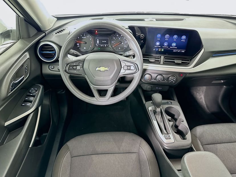 2025 Chevrolet Trax - Image 21