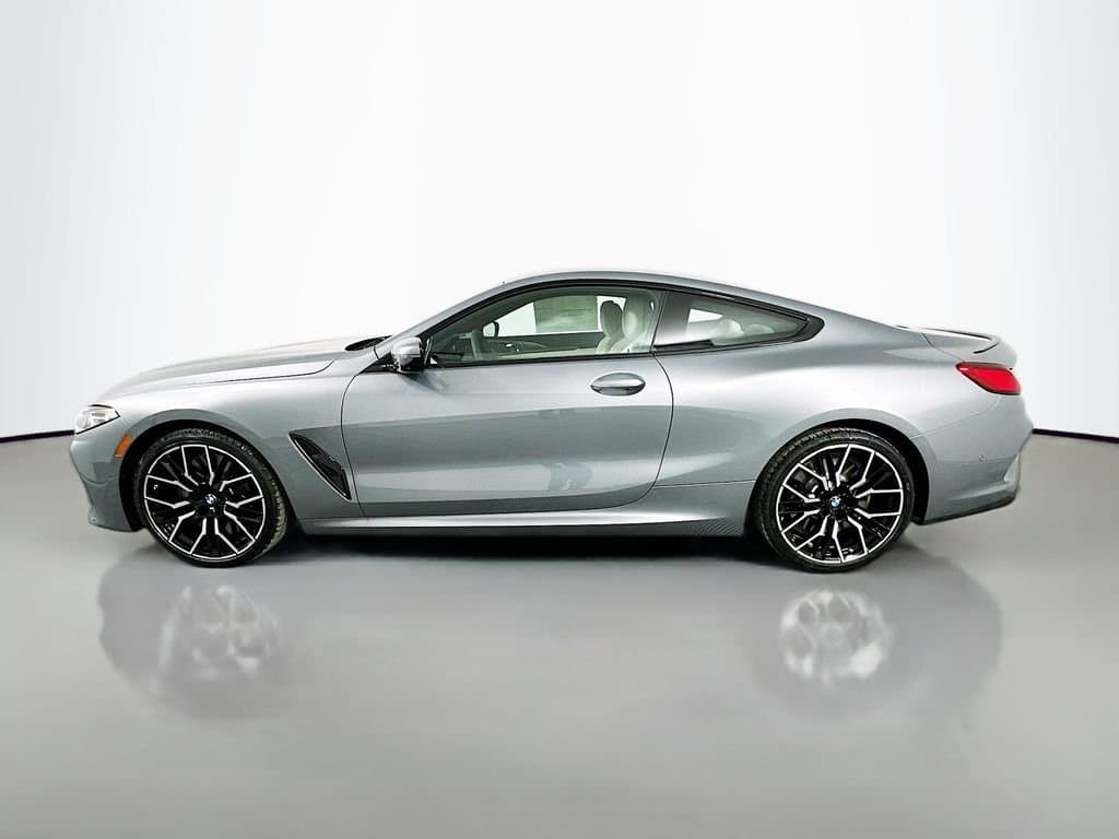 2026 BMW 8 Series - Image 8