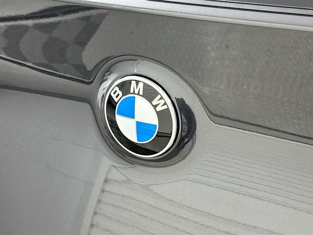 2025 BMW X3 - Image 22