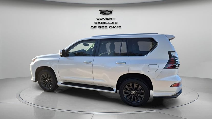 2023 Lexus GX - Image 6