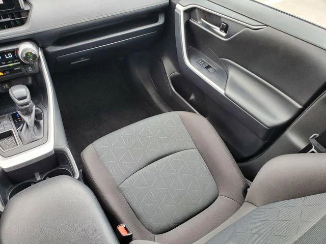 2025 Toyota RAV4 - Image 50