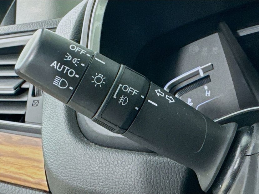 2020 Honda CR-V - Image 13