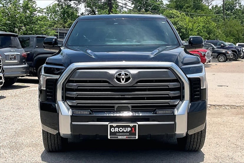 2025 Toyota Tundra - Image 2